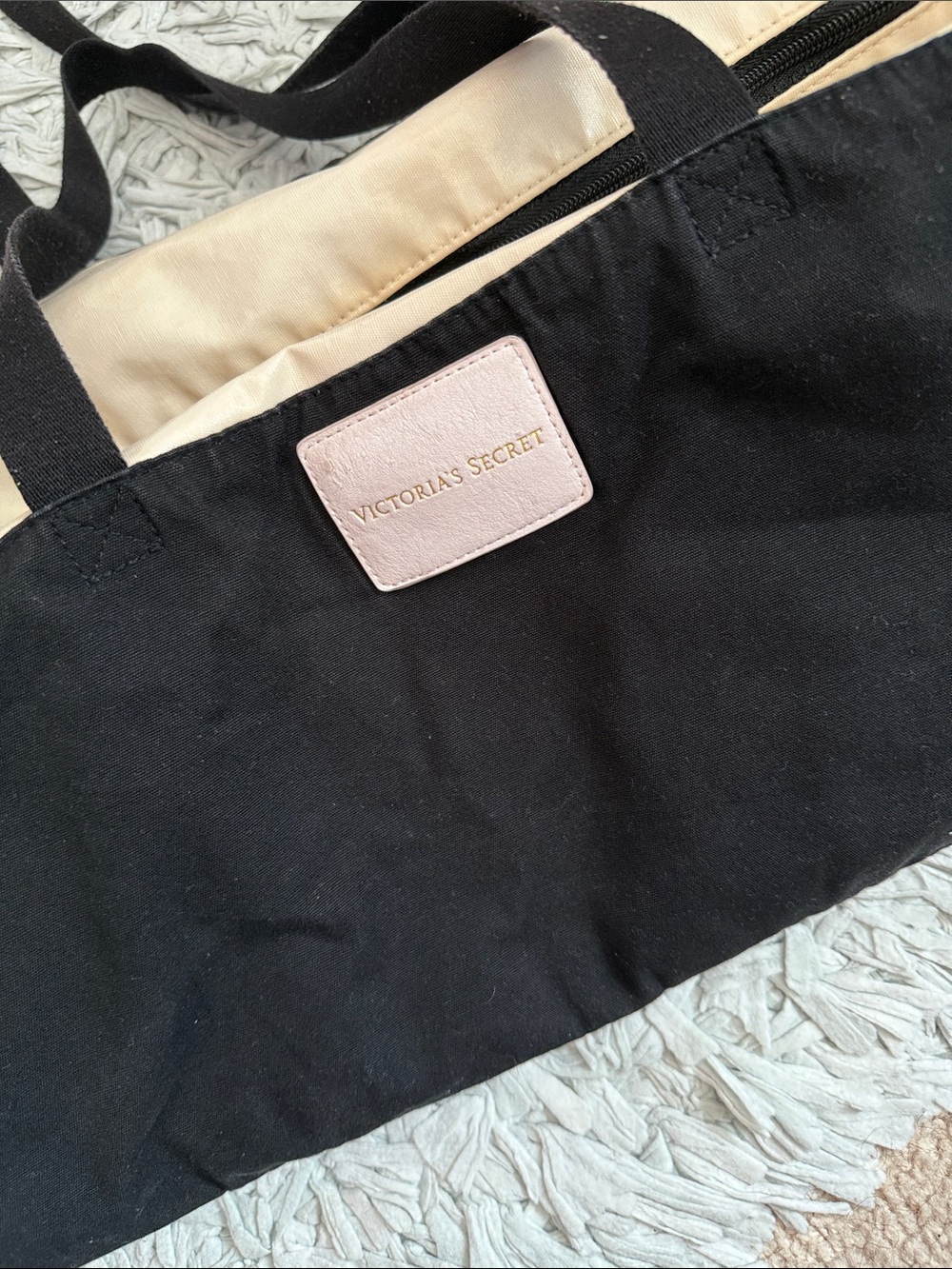 Victoria's Secret Black Tote with Cream Interior and Pink Logo Patch - Picture 4 of 7